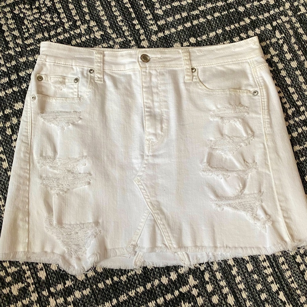 American Eagle White Denim Stretch Jean Skirt